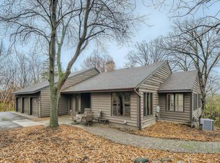 2205 Platwood Rd, Minnetonka, MN 55305