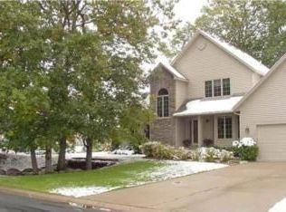 17466 Jaguar Path, Lakeville, MN 55044