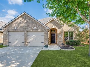 909 Green Coral Dr, Little Elm, TX 75068