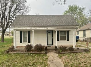 314 3rd St, Claflin, KS 67525