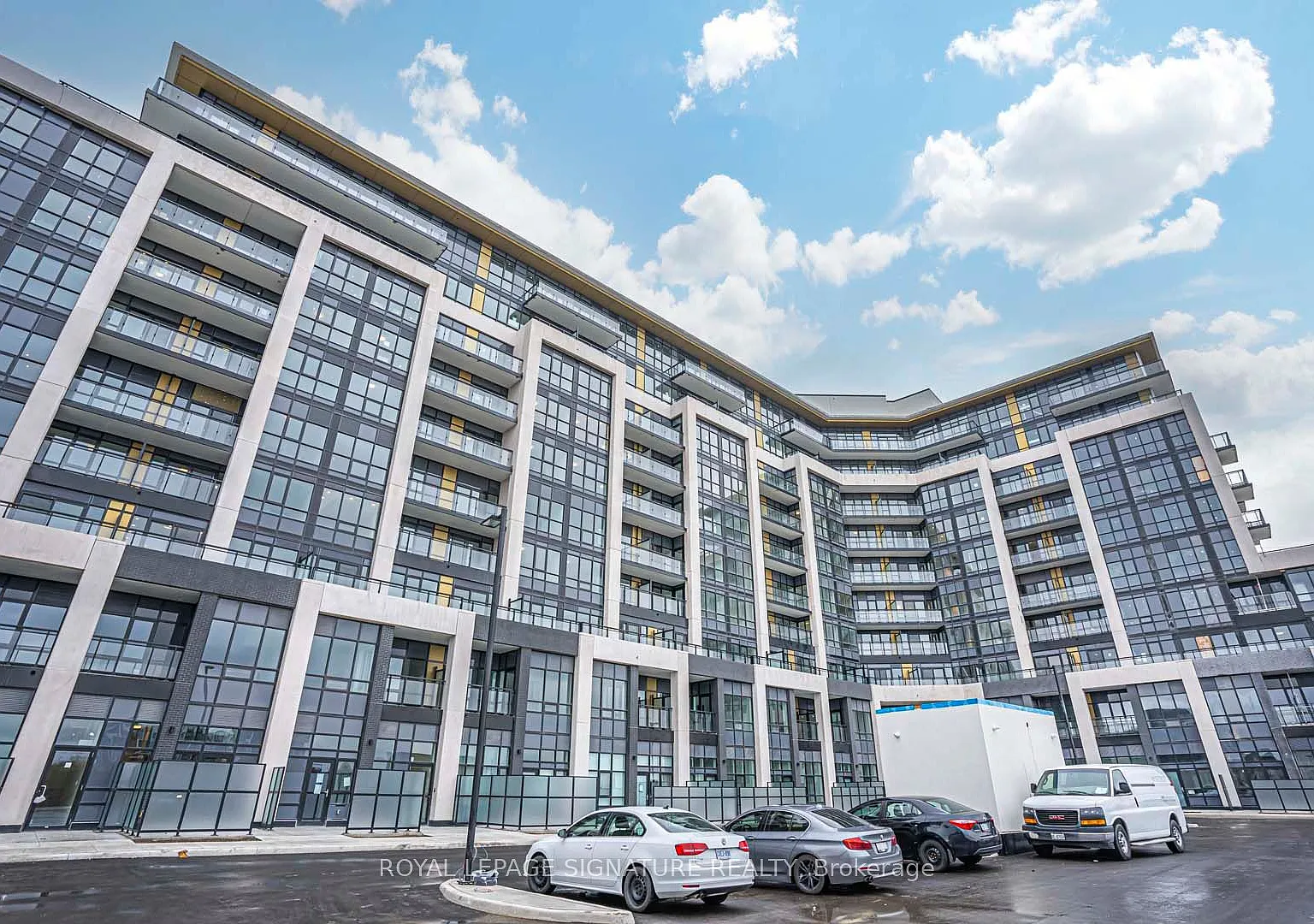 2 bed, $2,600 — Photo 1