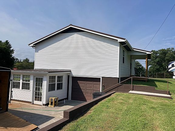5th image of 2696 Helton Gaby Rd