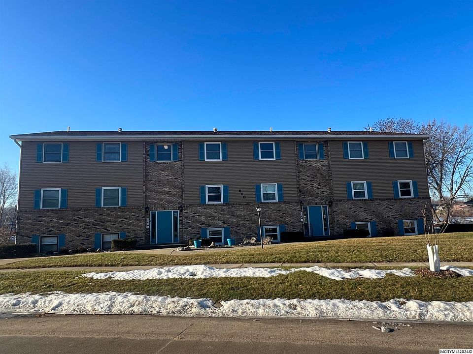 1st image of 660 Briarstone Dr APT 3