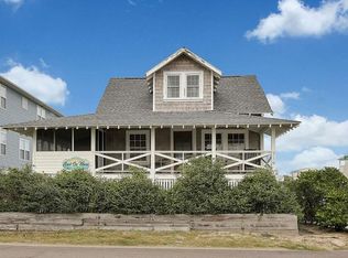 719 Carolina Beach Ave N, Carolina Beach, NC 28428