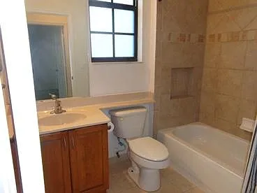 7643 Bristol Cir #7643 — Photo 18