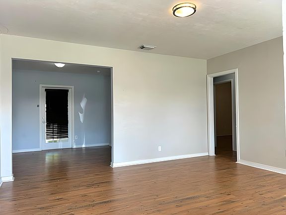 4th image of 523 E Osceola Avenue