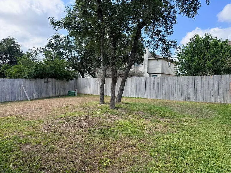 15426 Grosbeak Pass — Photo 38
