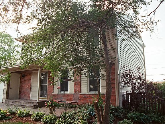 4th image of 20704 S Woodlawn Ct