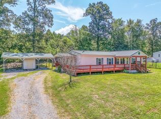 77 Applewood Ln, Chatsworth, GA 30705