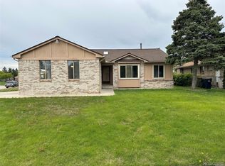 5565 Kebbe Dr, Sterling Heights, MI 48310