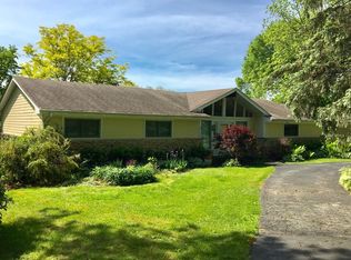 9 Pine Cone Ln, Dundee, IL 60118