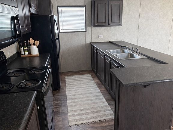 2nd image of 125 Dogwood St #60