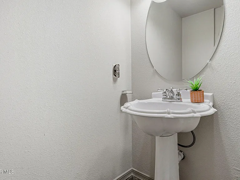 11320 Acoma St — Photo 40