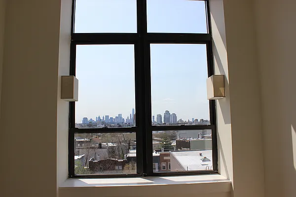 Rented by Sam Tabak | media 43