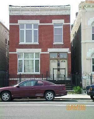2nd image of 2661 W Warren Blvd
