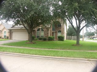 2102 Laurel Oaks Dr, Houston, TX 77014