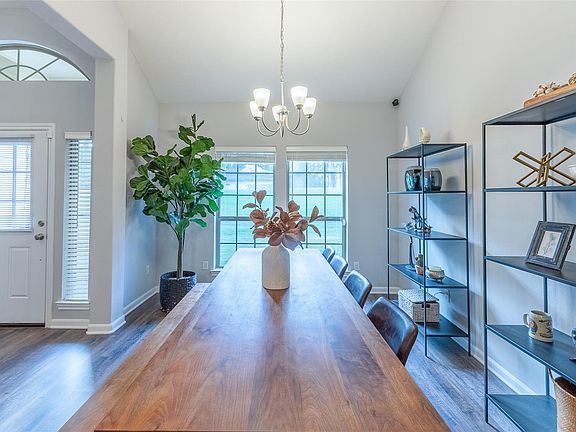 5th image of 120 Sanctuary Rd