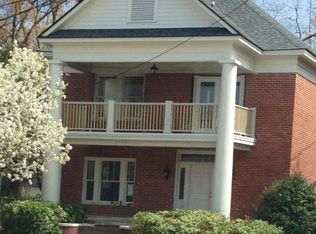 77 Folly Road Blvd, Charleston, SC 29407