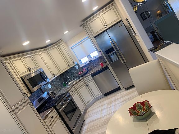 2nd image of 156 Holly Ave