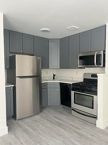 444 Stanley Ave #2 Photo 1