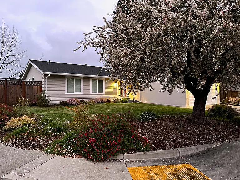 3491 Beecham Ct — Photo 2