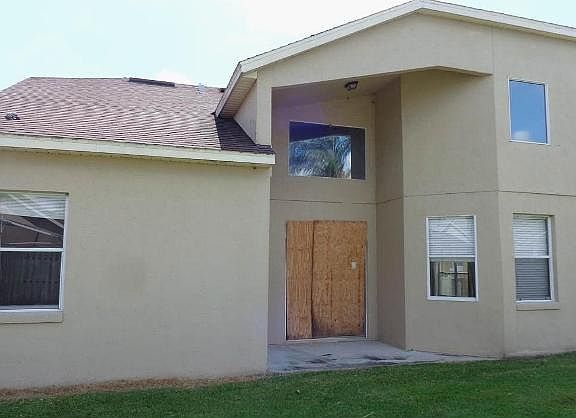 3rd image of 12352 Arlington Park Ln