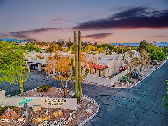 5th image of 5578 N La Casita Dr