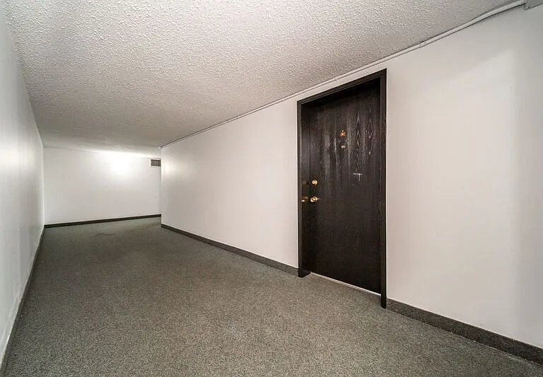 14404 88a St NW #205/109 — Photo 4