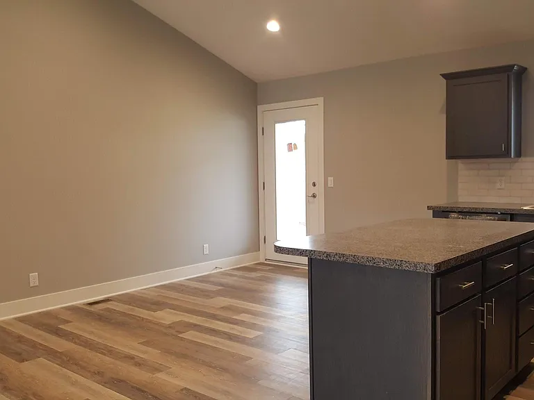 5128 Betty Lou Blvd — Photo 9