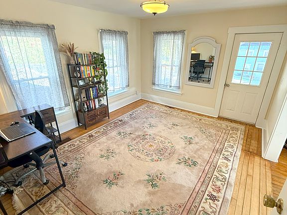 Front Room/Office