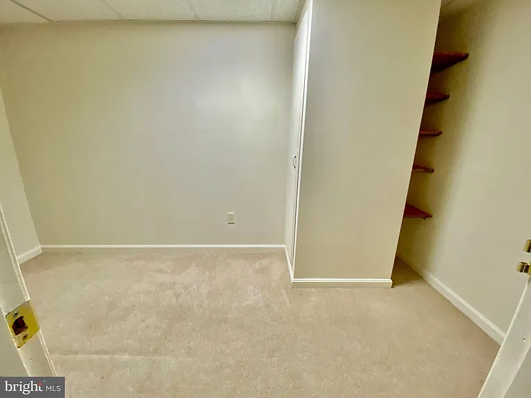 610 Coral Reef Dr — Photo 31