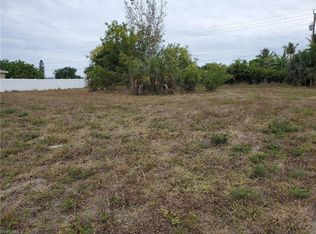 920 SE 26th St, Cape Coral, FL 33904