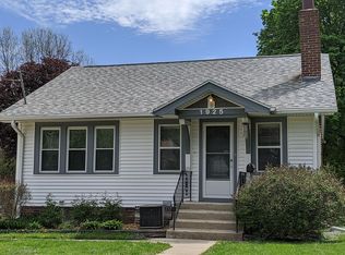 1925 40th Pl, Des Moines, IA 50310