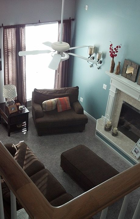 Living Room - Furniture not included in rent