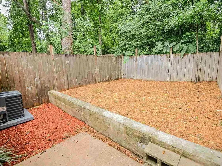 2267 Sandpiper St — Photo 24