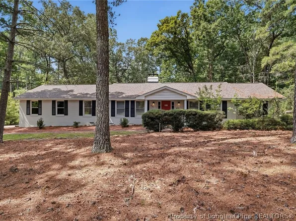 224 Heather Ln, Southern Pines, NC 28387