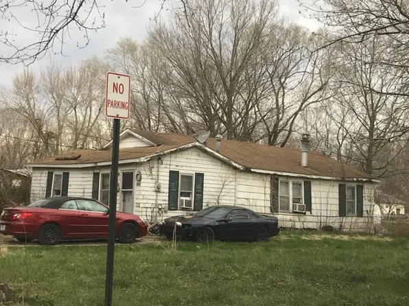 23804 Main St, Excelsior Springs, MO 64024