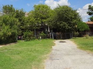 1927 N Panam Expy, San Antonio, TX 78208