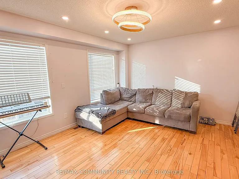 66 McGonigal Ln — Photo 10