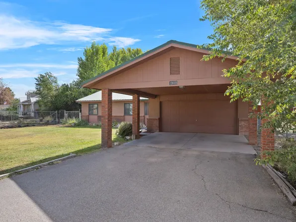 1935 Wasmer Cir, Bosque Farms, NM 87068