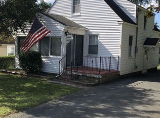 215 Hudson Ave E, Rensselaer, NY 12144