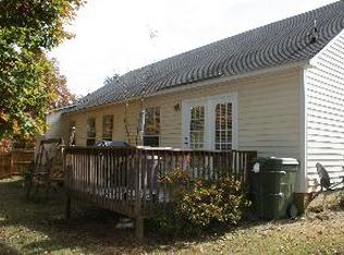 439 Caddis Creek Rd, Irmo, SC 29063