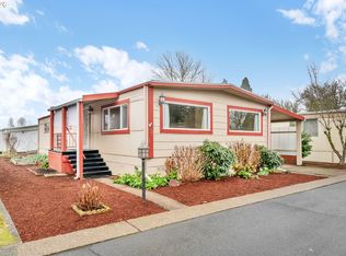 1800 Lakewood Ct Spc 24, Eugene, OR