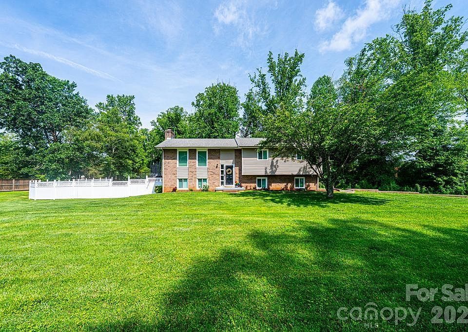 1st image of 2651 31st Street Ct NE