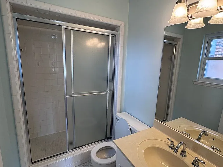 1115 Briar Creek Rd — Photo 46