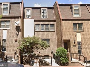 1347 Riggs St NW, Washington, DC 20009