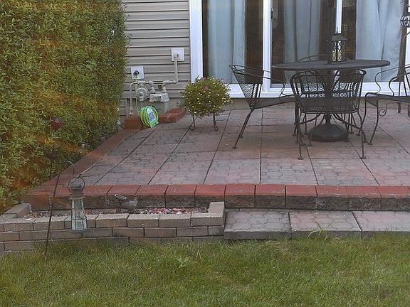 5th image of 11 Oakton Dr