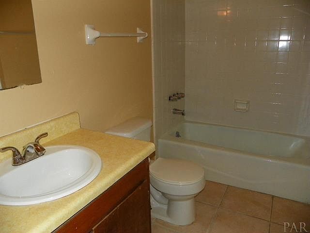 2nd image of 7240 Hilburn Rd APT C1