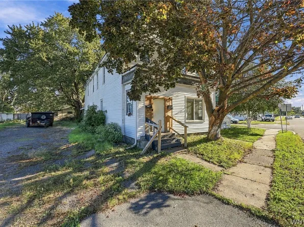 796 Elk St, Buffalo, NY 14210