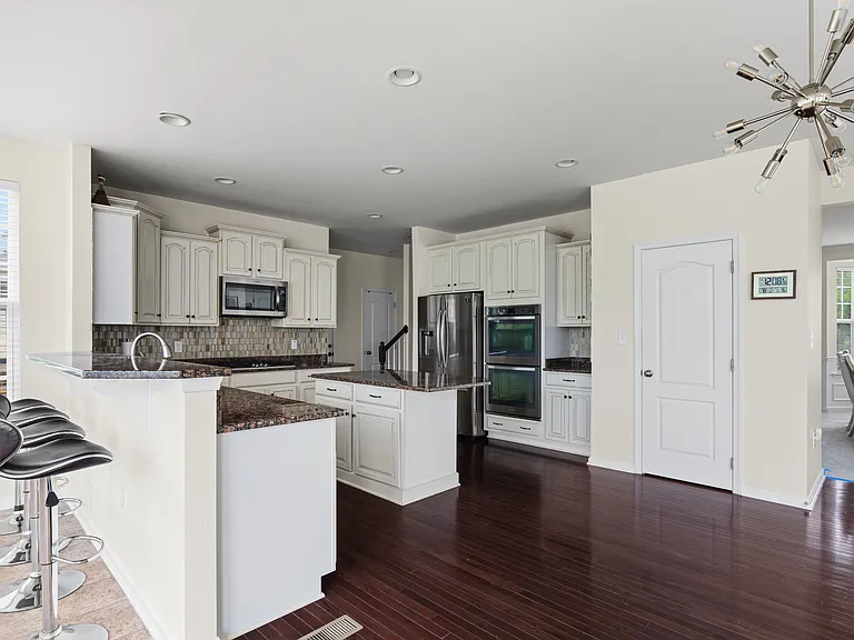 40463 Aldie Springs Dr — Photo 67